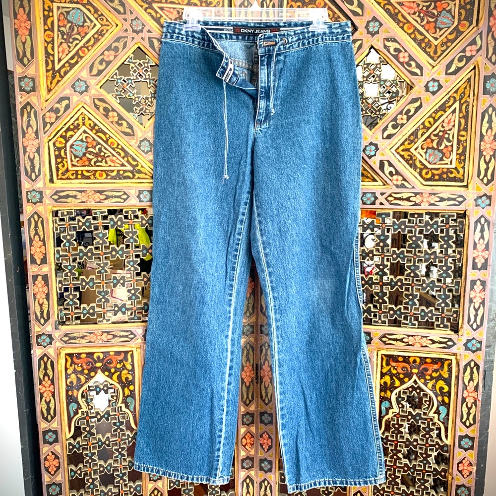 NEW boyfriend DKNY jeans - in style now